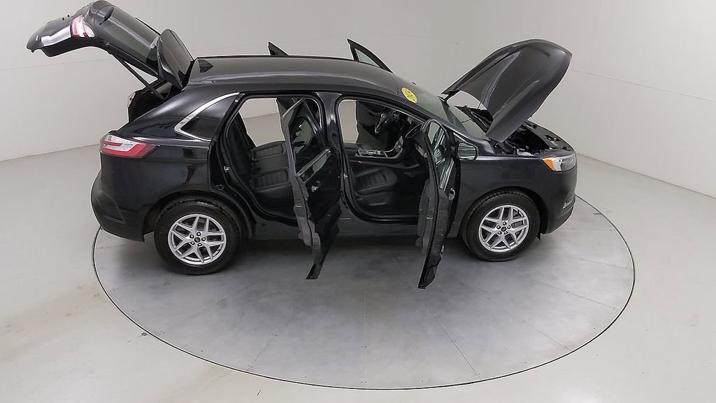 Certified 2024 Ford Edge SEL w/ Convenience Package AWD/4WD image 45