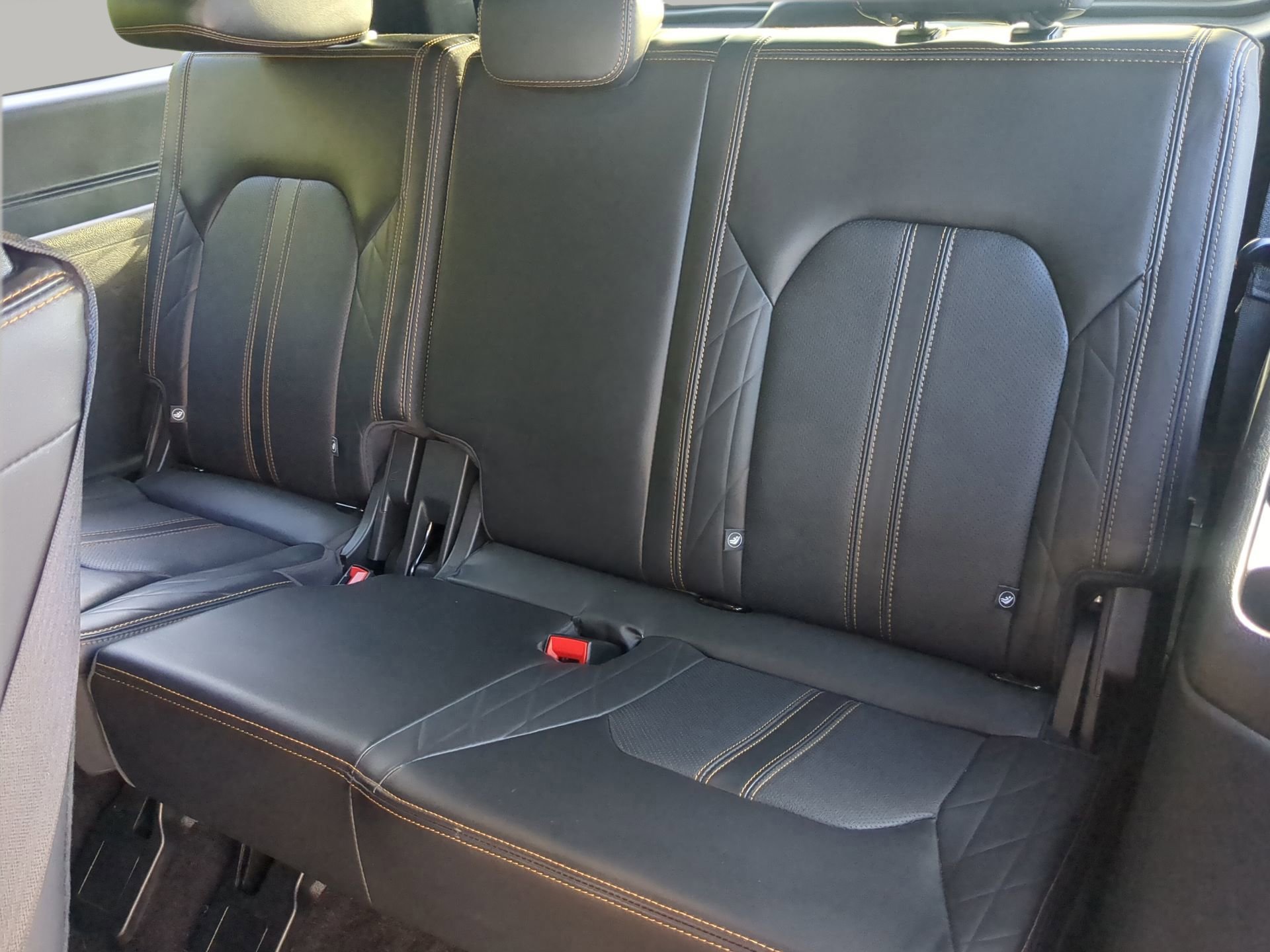 Certified 2022 Ford Expedition Max Platinum image 47