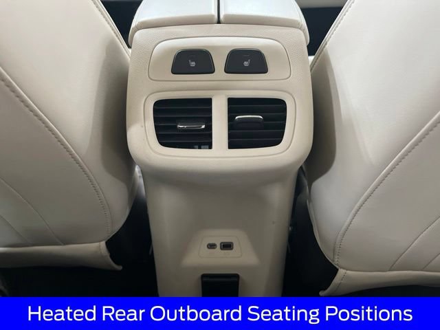 Used 2022 Buick Envision Avenir w/ Technology Package II AWD/4WD image 53