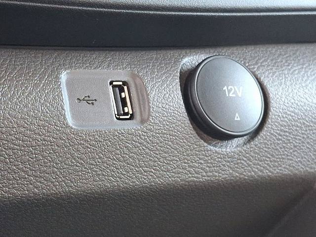 Certified 2024 Ford Transit 350 XLT RWD image 25