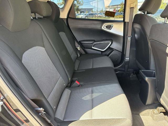Used 2021 Kia Soul LX FWD image 13