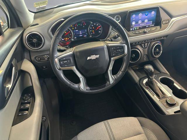 Used 2019 Chevrolet Blazer LT FWD image 3