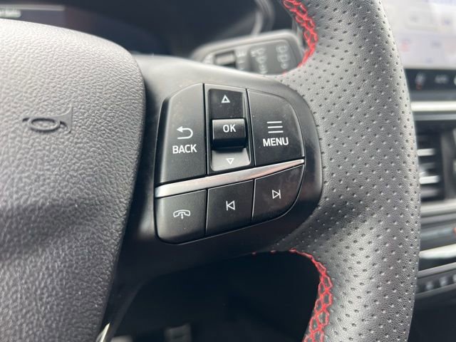 Certified 2023 Ford Escape ST-Line Select w/ Tech Pack #2 image 13
