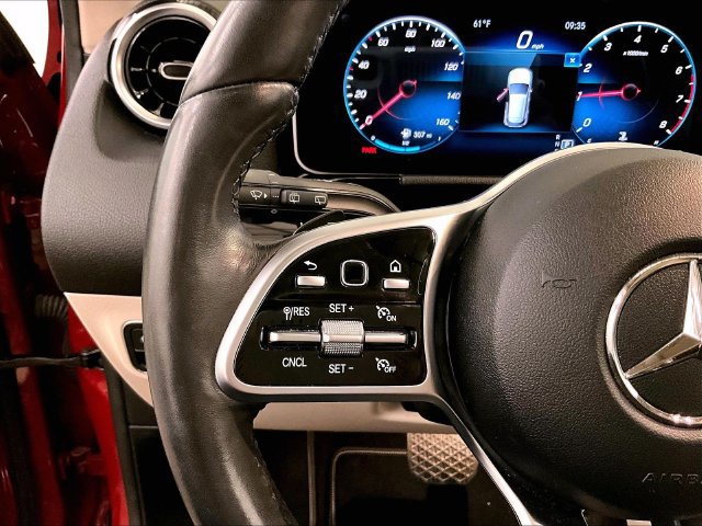 Used 2021 Mercedes-Benz GLA 250 4MATIC image 17