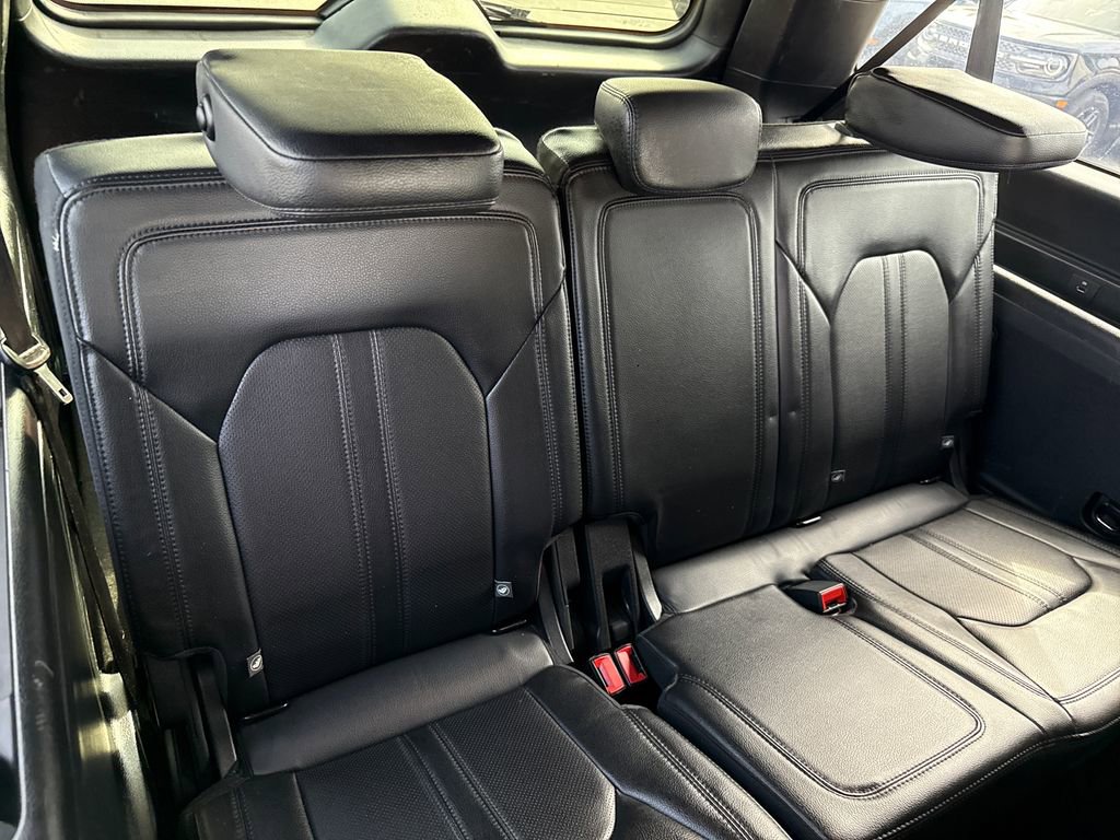 Certified 2021 Ford Expedition Max Limited image 31