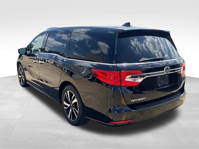 Used 2018 Honda Odyssey Elite image 3