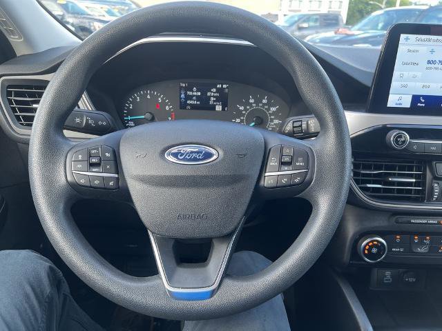 Certified 2022 Ford Escape SE image 31