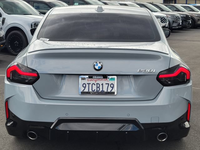 Used 2024 BMW 230i Coupe w/ M Sport Package RWD image 19