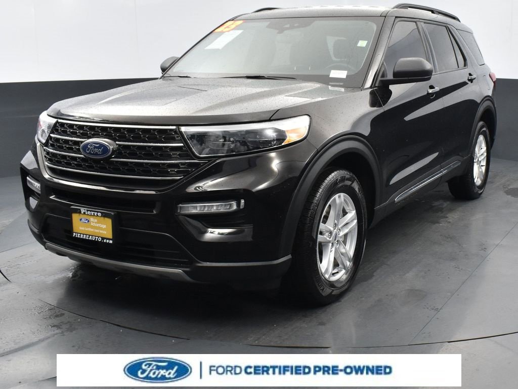 Certified 2023 Ford Explorer XLT w/ Equipment Group 202A