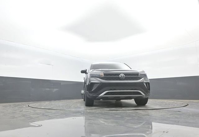 Used 2022 Volkswagen Taos SE image 29