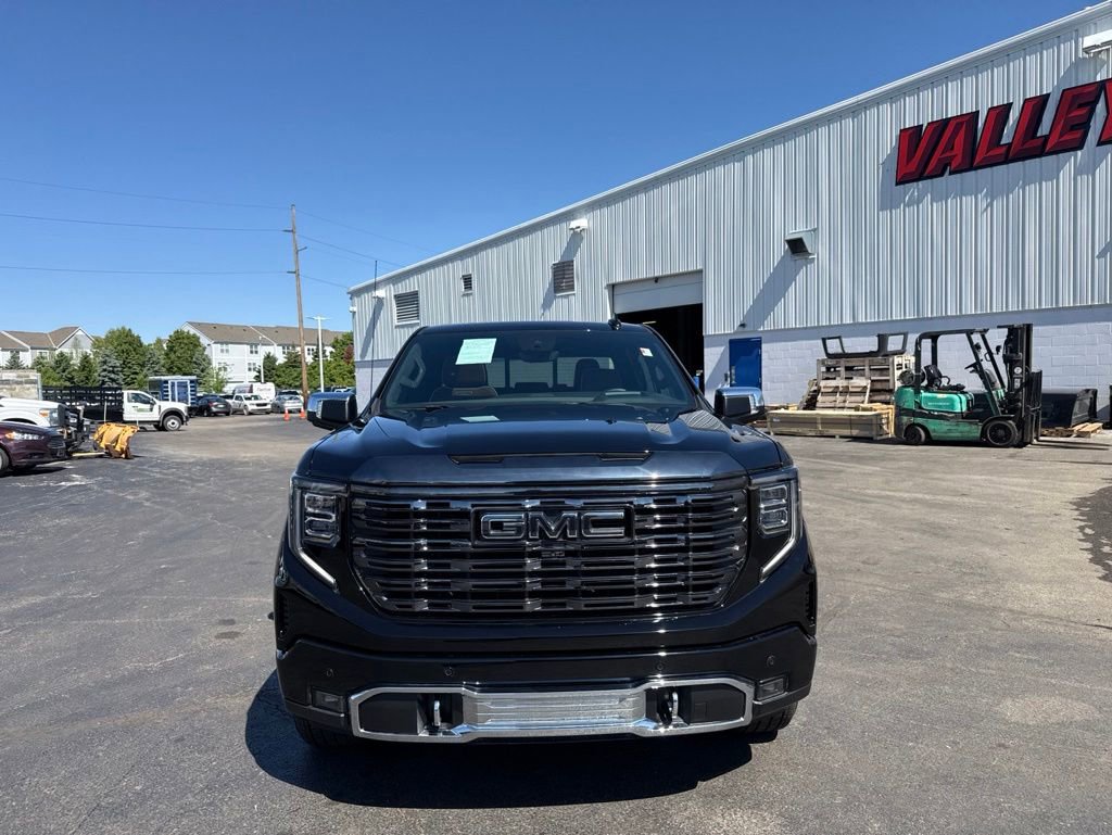 Used 2023 GMC Sierra 1500 Denali Ultimate AWD/4WD image 36