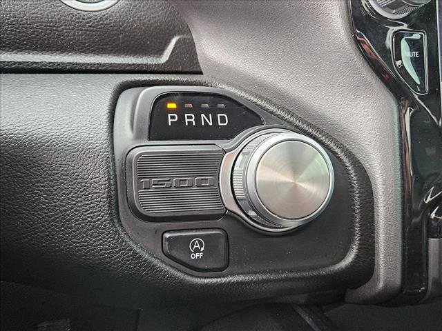 Used 2025 RAM 1500 Laramie w/ Sport Appearance Package image 11
