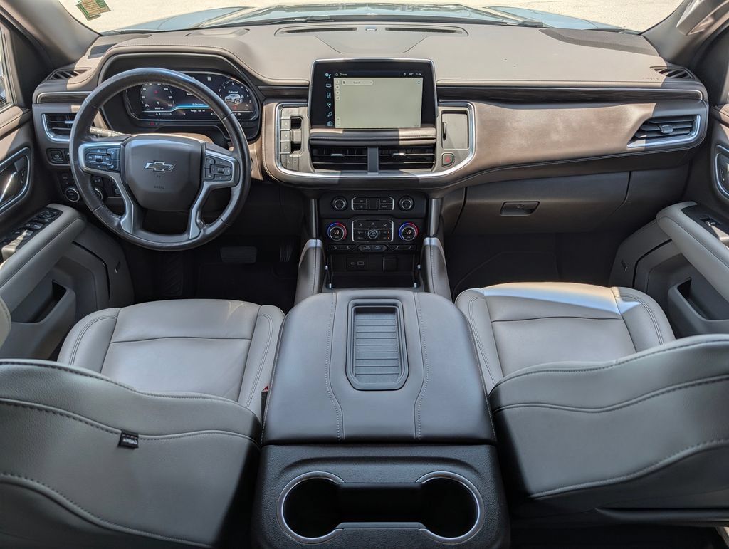 Used 2022 Chevrolet Tahoe Z71 w/ Z71 Off-Road Package AWD/4WD image 16