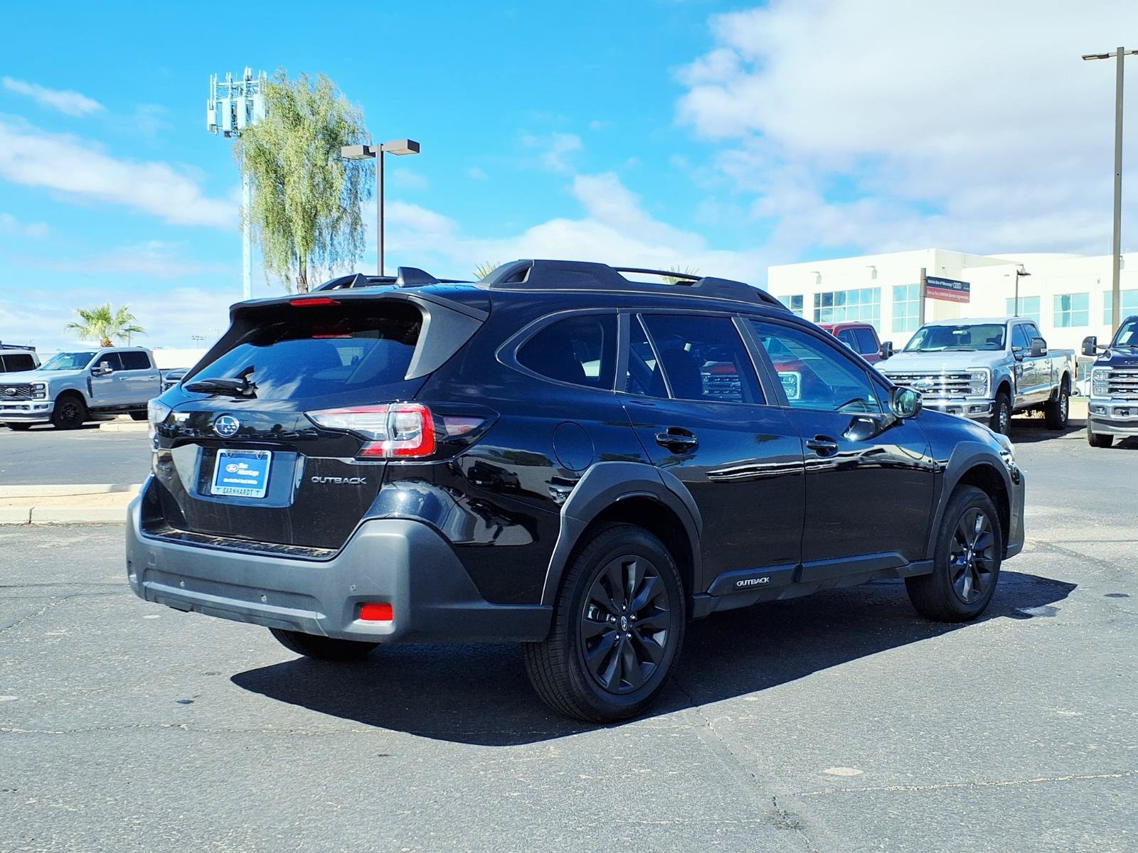 Used 2025 Subaru Outback Onyx Edition AWD/4WD image 5