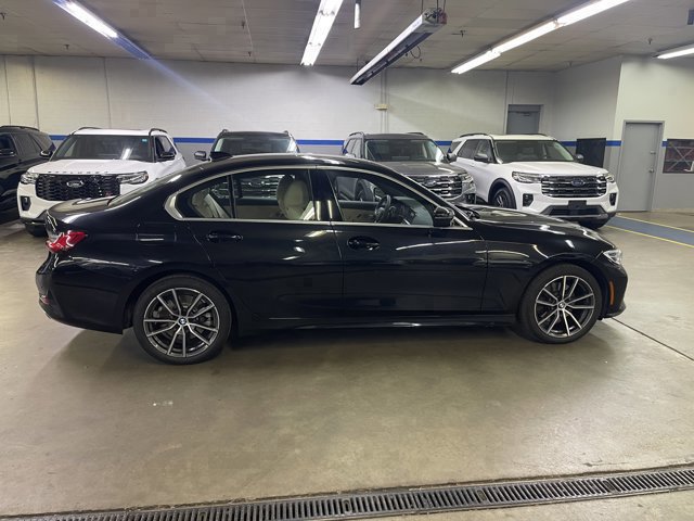 Used 2020 BMW 330i xDrive Sedan w/ Premium Package image 8