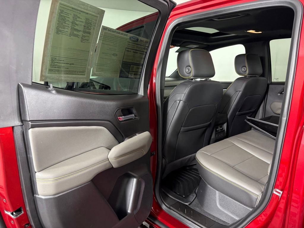 Used 2026 Chevrolet Colorado ZR2 w/ Technology Package image 28