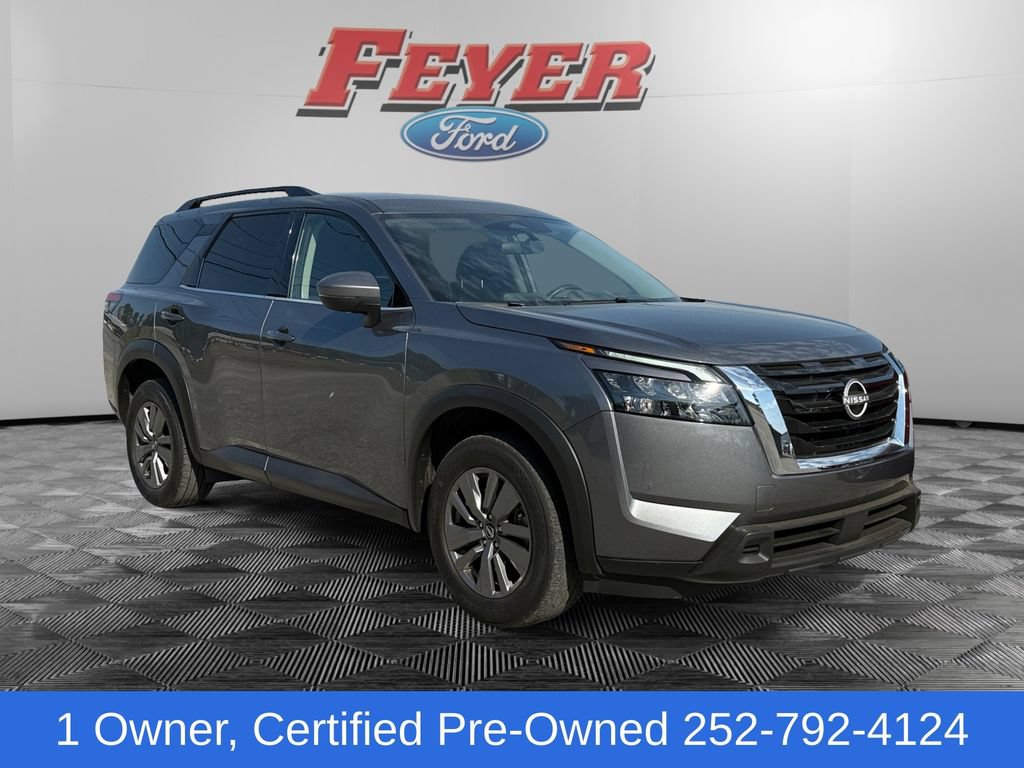 Used 2025 Nissan Pathfinder SV AWD/4WD image 7