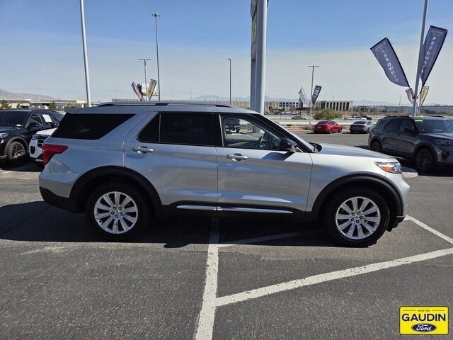 Certified 2023 Ford Explorer Limited AWD/4WD image 8
