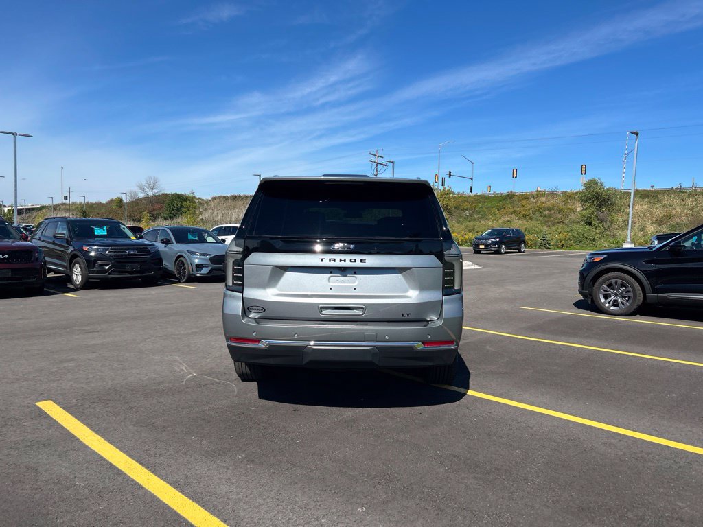 Used 2025 Chevrolet Tahoe LT w/ Comfort Package AWD/4WD image 7