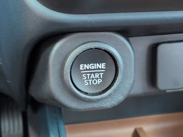 Certified 2022 Ford Maverick Lariat FWD image 28