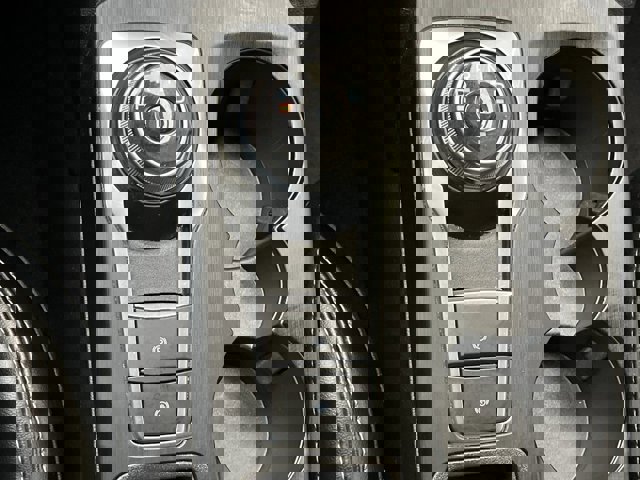 Certified 2024 Ford Escape Platinum image 32