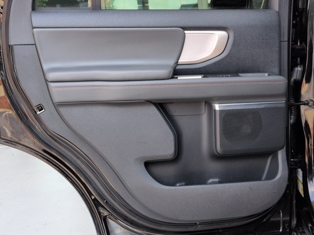 Certified 2025 Ford Expedition Active AWD/4WD image 35