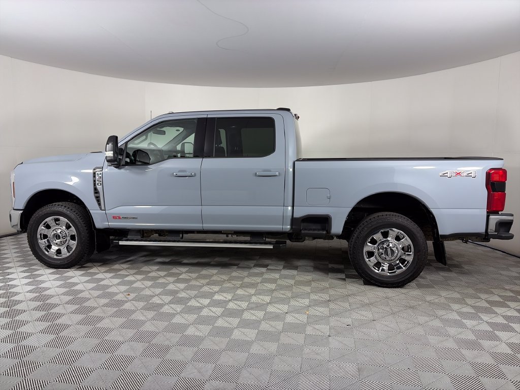 Certified 2025 Ford F350 Lariat AWD/4WD image 4