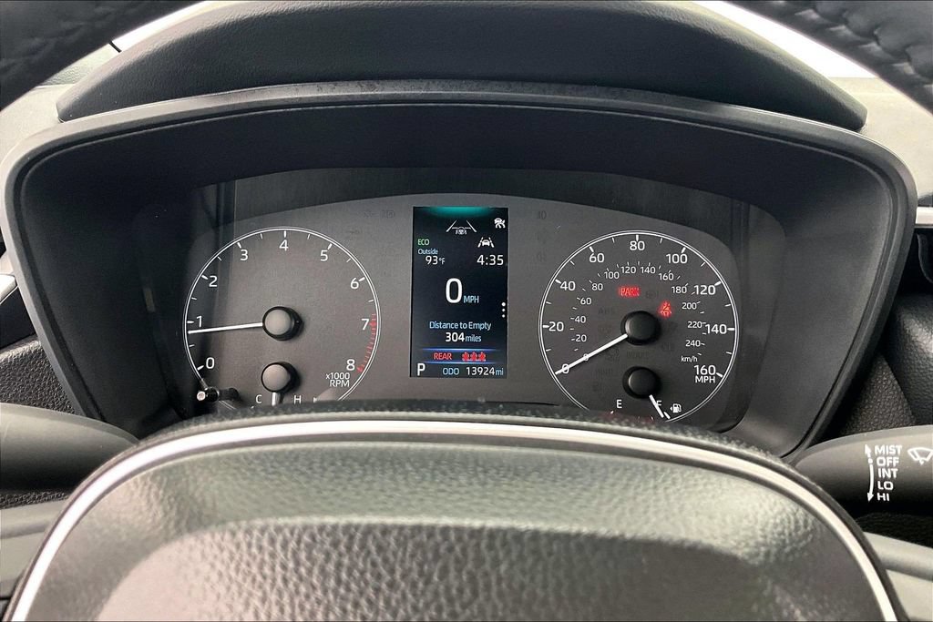 Used 2025 Toyota Corolla SE FWD image 20