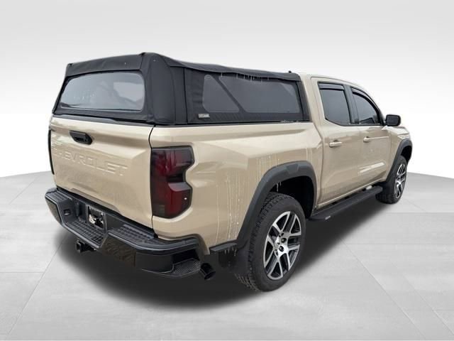 Used 2023 Chevrolet Colorado Z71 w/ Z71 Convenience Package 2 image 4