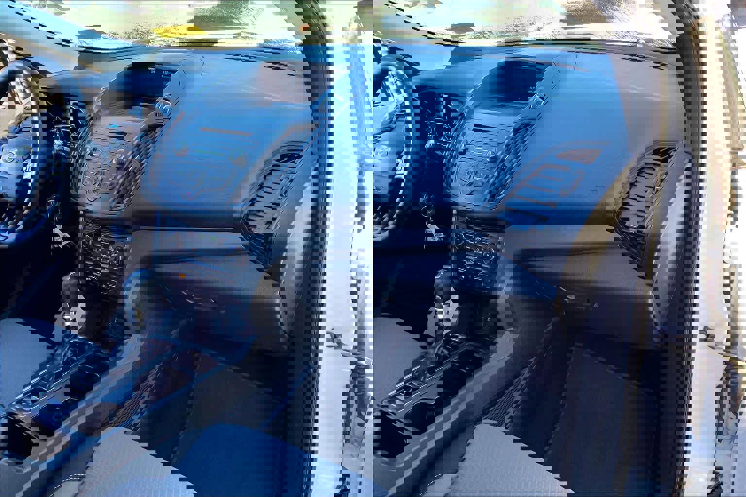 Certified 2017 Ford Escape SE image 16