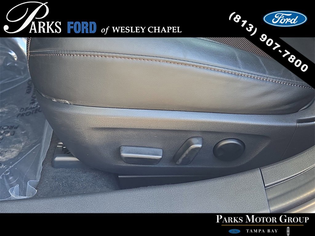 Used 2024 MAZDA MAZDA3 Hatchback w/ Appearance Package image 19