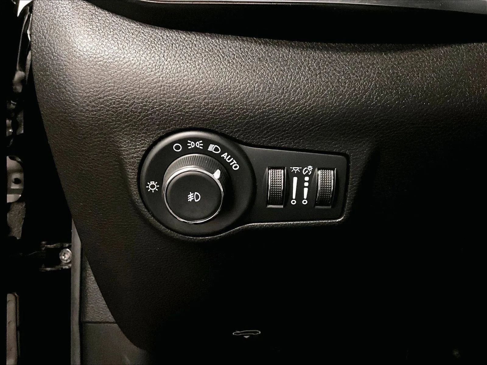 Used 2022 Jeep Compass High Altitude AWD/4WD image 30