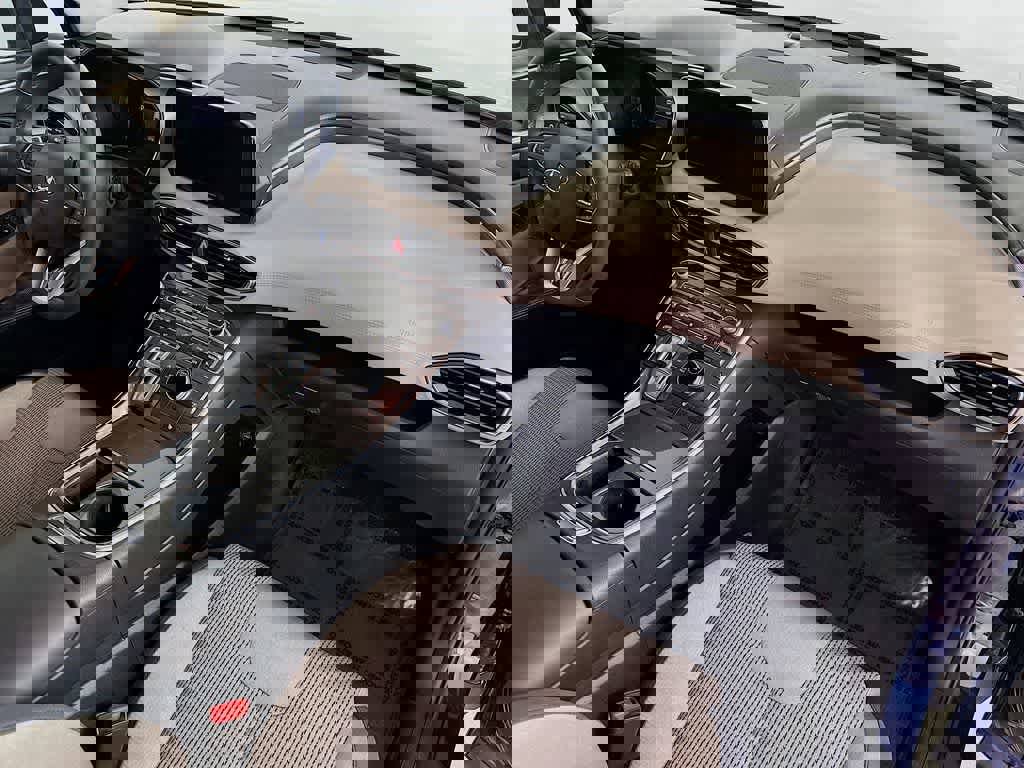 Used 2023 Hyundai Santa Fe SEL FWD image 32