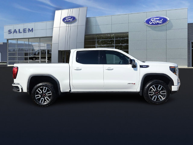 Used 2025 GMC Sierra 1500 AT4 w/ AT4 Premium Package AWD/4WD image 2