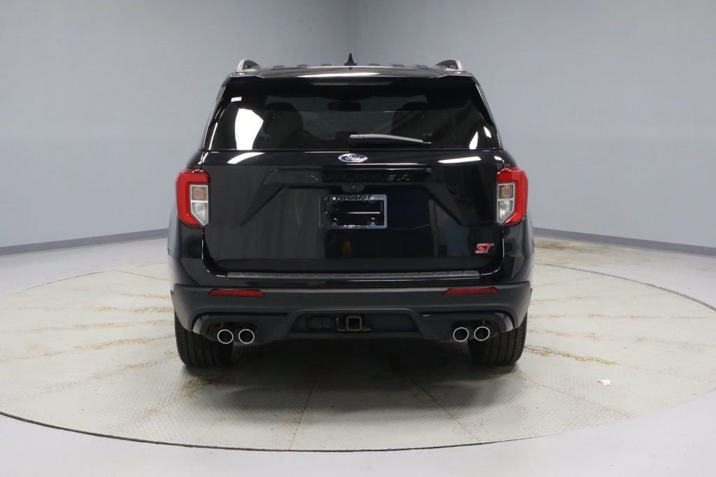 Certified 2023 Ford Explorer ST w/ Equipment Group 401A image 4