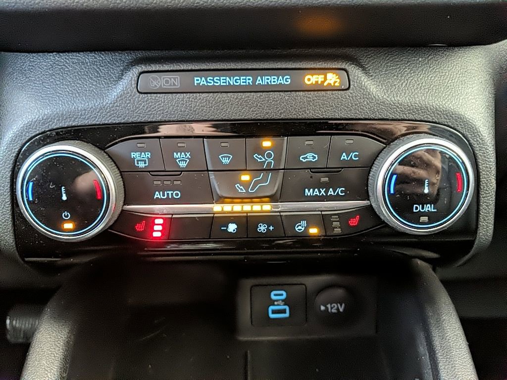 Certified 2022 Ford Escape SEL image 21