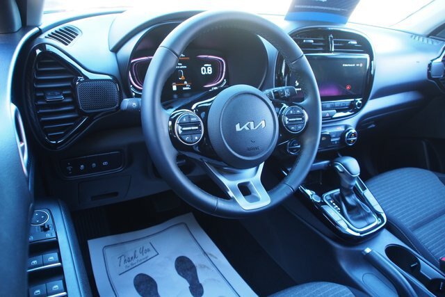 Used 2025 Kia Soul EX FWD image 16