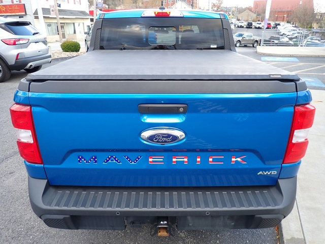 Certified 2022 Ford Maverick Lariat w/ Lariat Luxury Package image 3