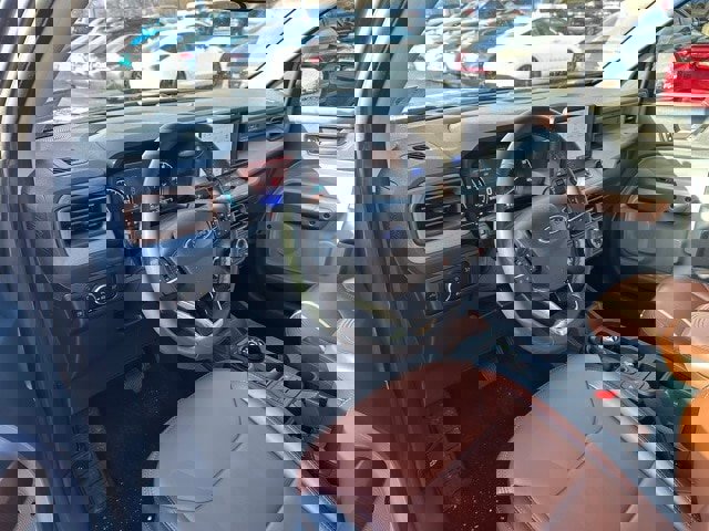 Certified 2024 Ford Maverick Lariat image 18