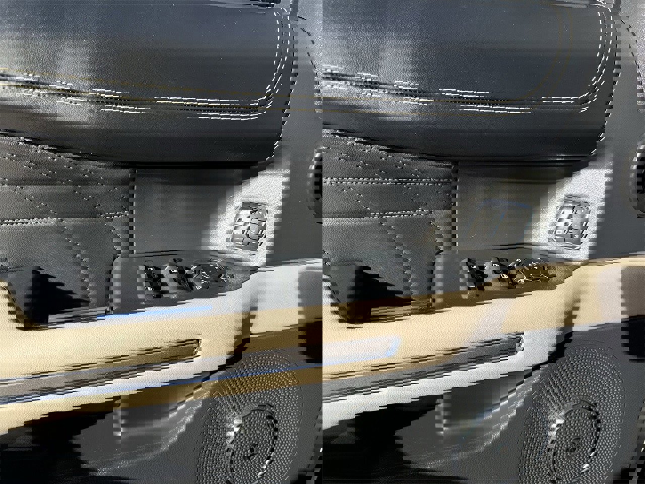 Certified 2023 Ford Expedition Max Platinum image 23