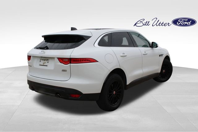 Used 2020 Jaguar F-PACE 25t image 5