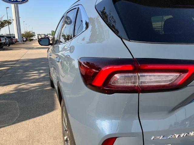 Certified 2025 Ford Escape Platinum w/ Premium Technology Package AWD/4WD image 13
