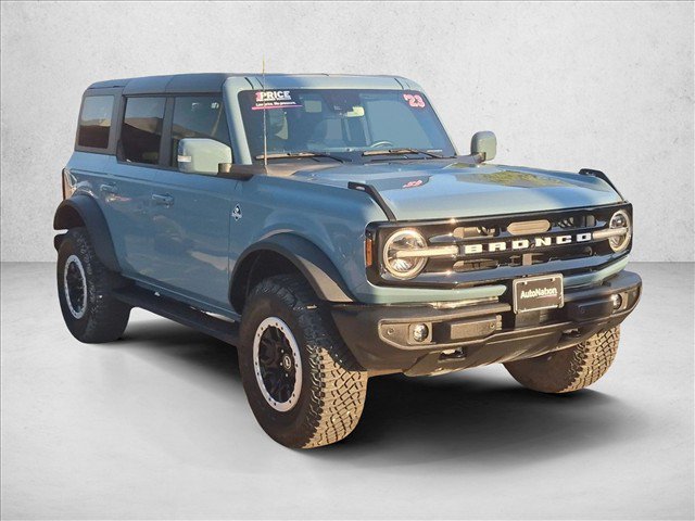 Certified 2023 Ford Bronco Outer Banks w/ Sasquatch Package AWD/4WD image 3
