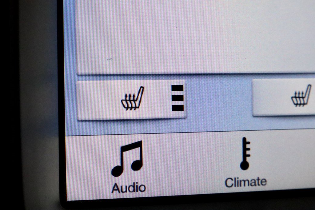 Certified 2018 Ford Flex SEL w/ Class III Trailer Tow Package image 4