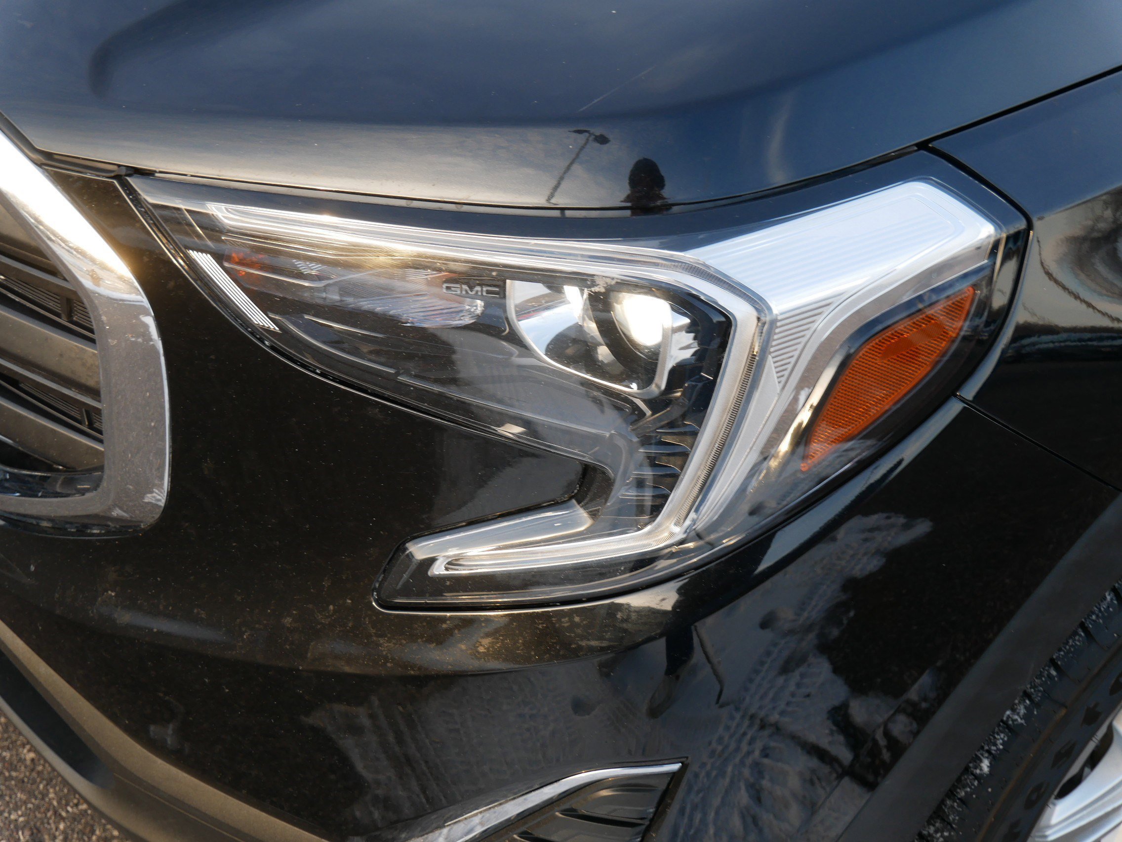 Used 2018 GMC Terrain SLE w/ Driver Convenience Package image 16