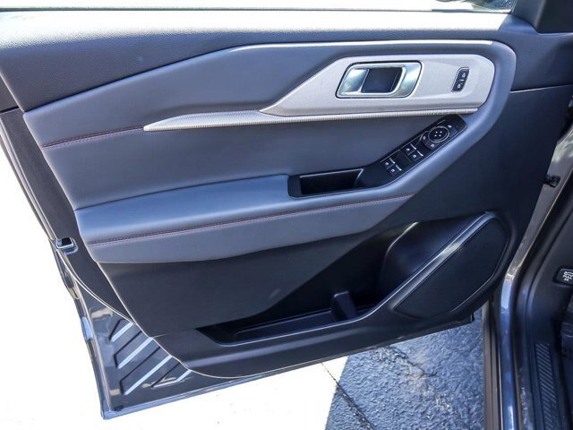 Certified 2025 Ford Explorer Active AWD/4WD image 26