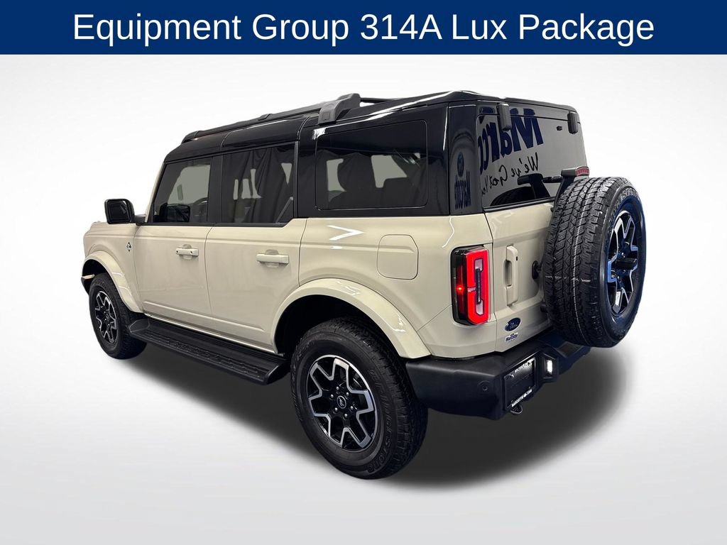 Certified 2025 Ford Bronco Outer Banks AWD/4WD image 3