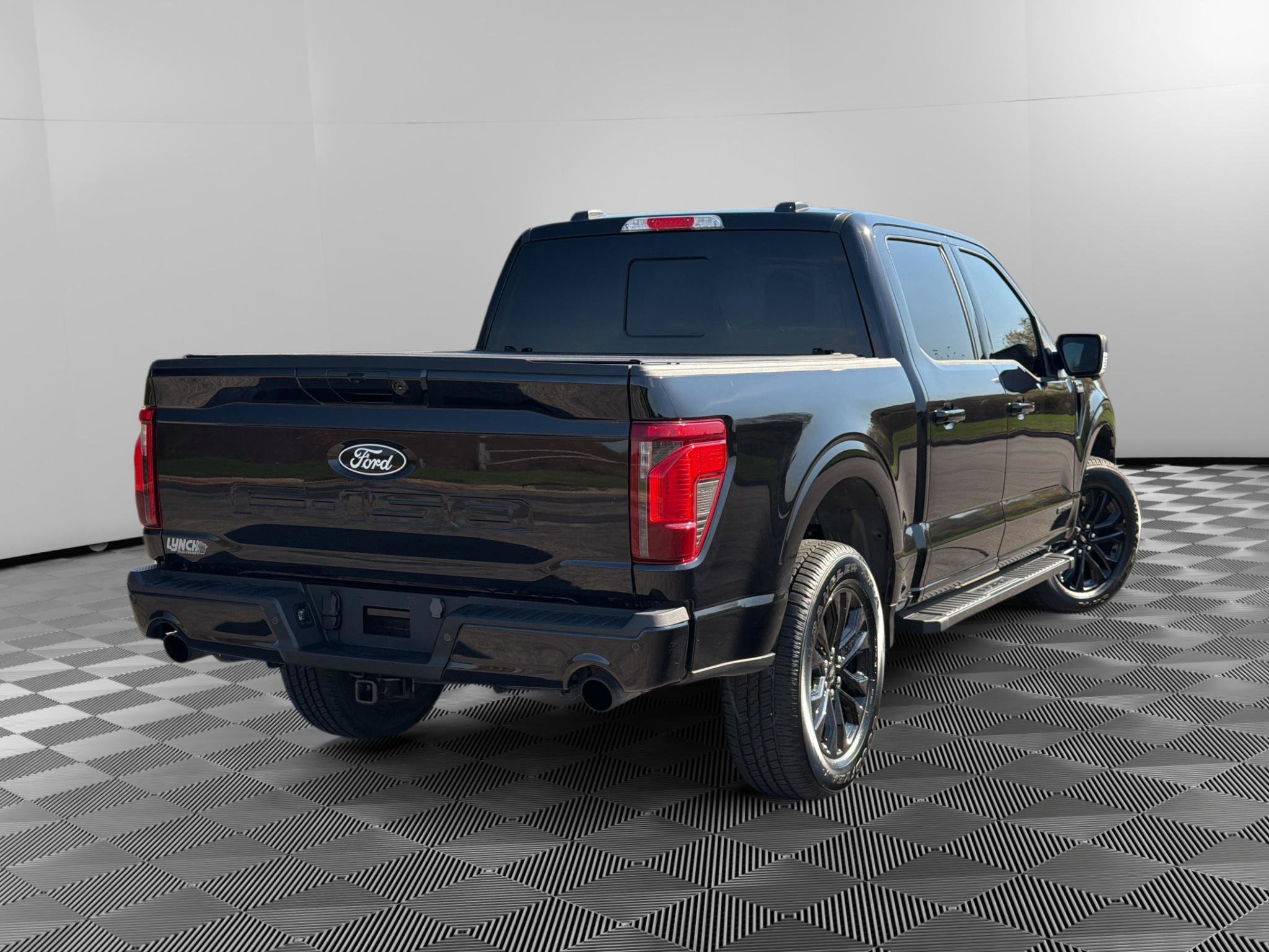 Certified 2024 Ford F150 XLT w/ Equipment Group 303A High AWD/4WD image 4