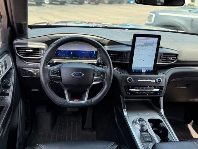 Certified 2020 Ford Explorer ST w/ Premium Technology Package AWD/4WD image 6