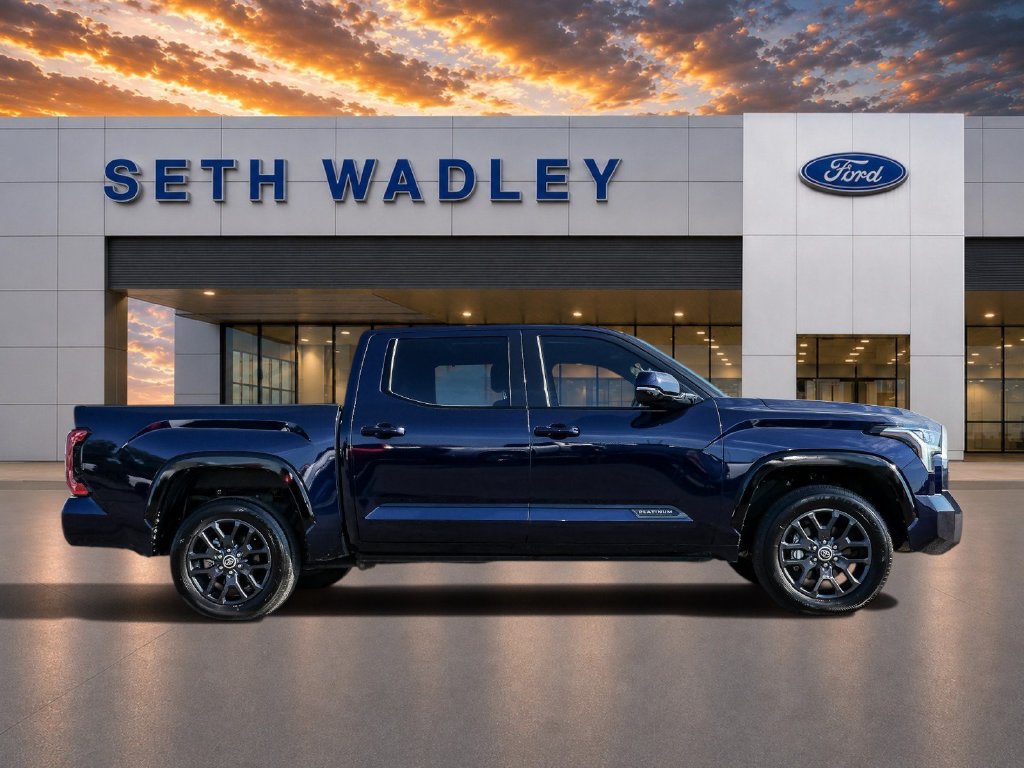 Used 2023 Toyota Tundra Platinum AWD/4WD image 8